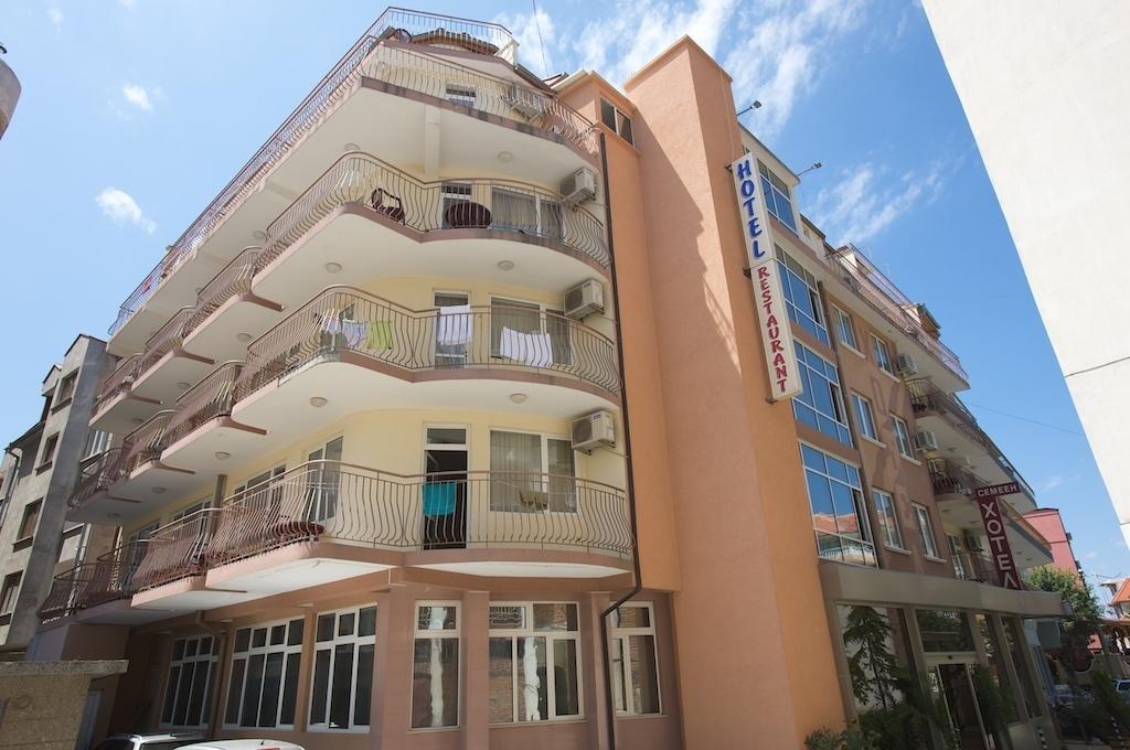 Семеен Хотел Елена Палас Nesebar Exteriér fotografie